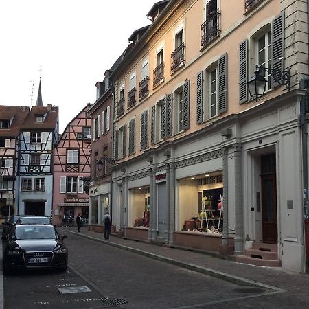 Studio Sur Cour Au Coeur De Colmar Luaran gambar